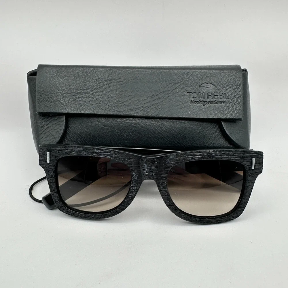 Tom REBL TRS04 S01 Wood Grain Oversized Sunglasses Black With Leather Case Italy